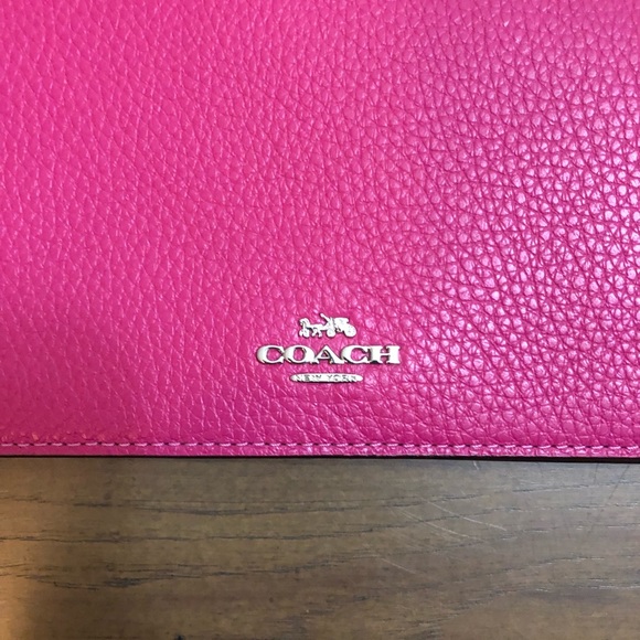 Coach Crossbody Bag NWOT - Picture 2 of 6